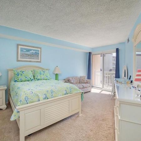 1B/1B Condo With Ocean Views, Resort Style, Free Wifi, Few Steps To The Beach!! 와일드우드크레스트 외부 사진