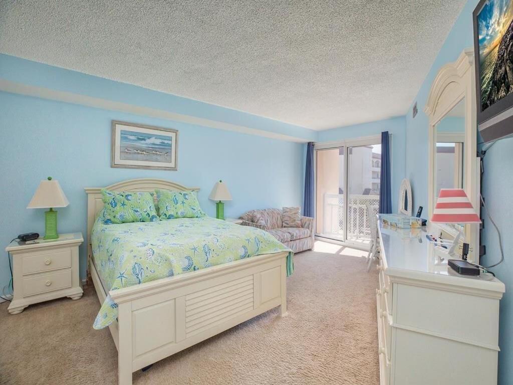 1B/1B Condo With Ocean Views, Resort Style, Free Wifi, Few Steps To The Beach!! 와일드우드크레스트 외부 사진