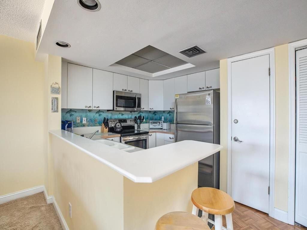 1B/1B Condo With Ocean Views, Resort Style, Free Wifi, Few Steps To The Beach!! 와일드우드크레스트 외부 사진
