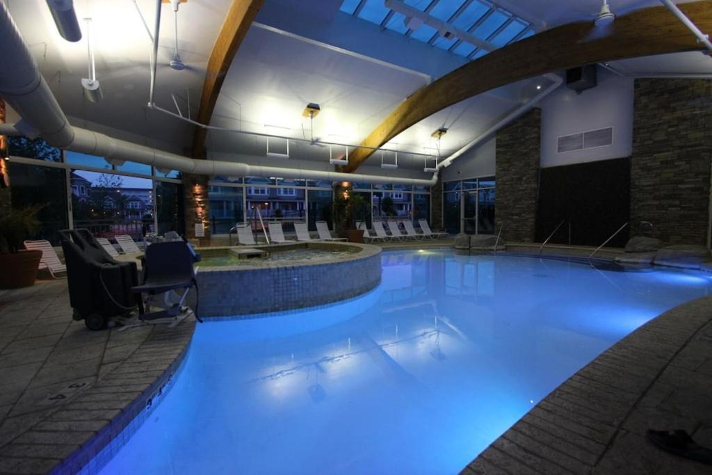 1B/1B Condo With Ocean Views, Resort Style, Free Wifi, Few Steps To The Beach!! 와일드우드크레스트 외부 사진